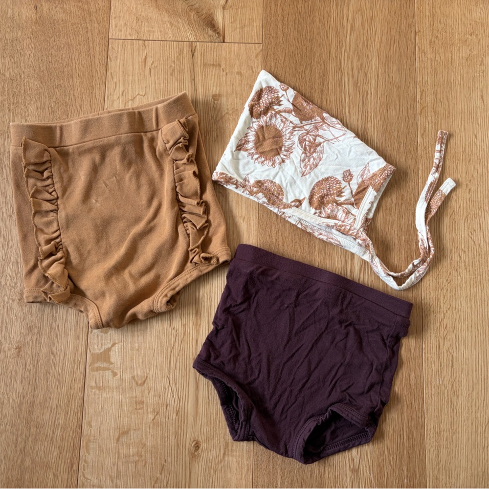 Kate Quinn bonnet and bloomers bundle 12+ months bamboo